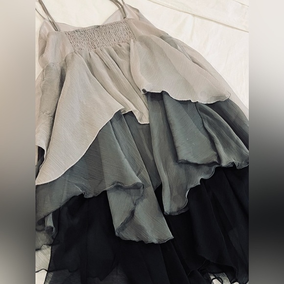 Vintage Layered Gray and Black Mini Dress - Picture 5 of 5